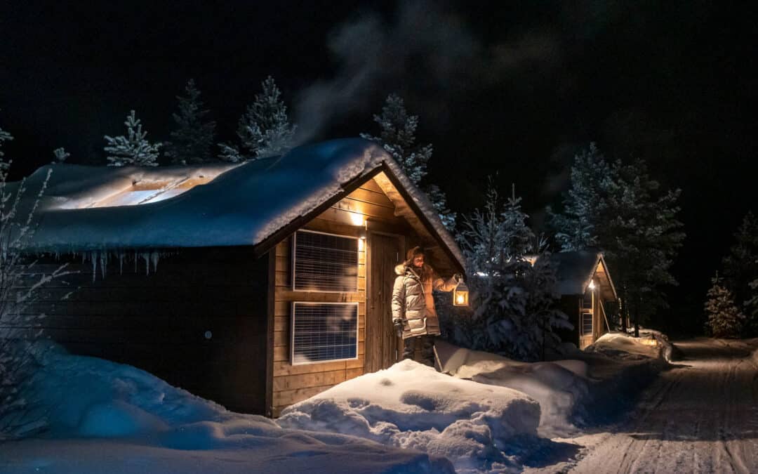 What are the best wilderness cabins in Levi for northern lights viewing?